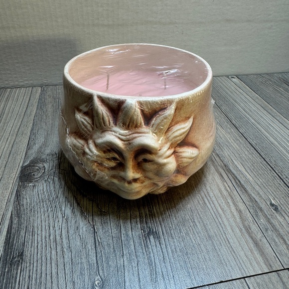 Earth in Works Other - Vtg. New Stoneware Pottery Sun Smiling Face Candle Earth In Works Simply Vanilla